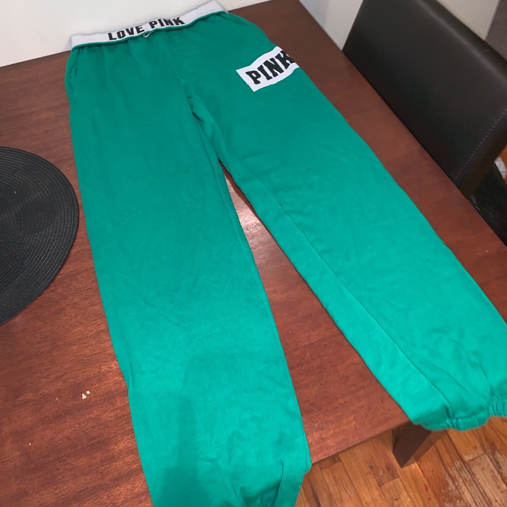 Green Love Pink jogging/sweat pants